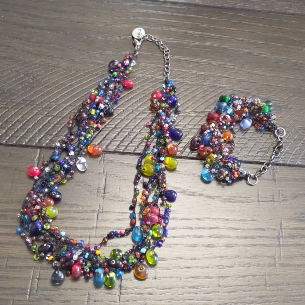 Zad Necklace and Earring Set EUC